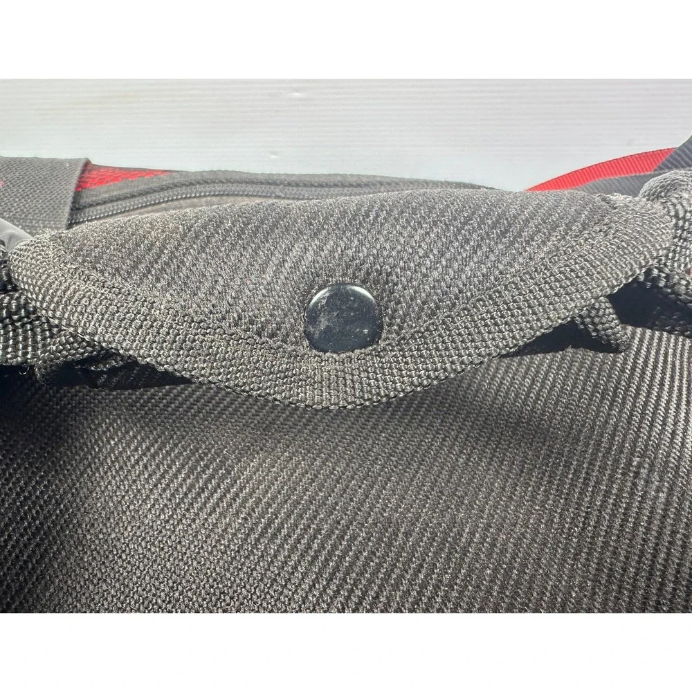 VTG 1997 Marlboro Unlimited Gear Duffle Bag Red Black Compass Logo Travel Gym
